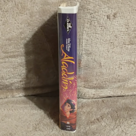 Aladdin VHS tape - Picture 4 of 4